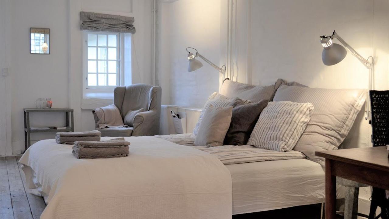 Store Ejlstrup Bed & Breakfast Оденсе Экстерьер фото