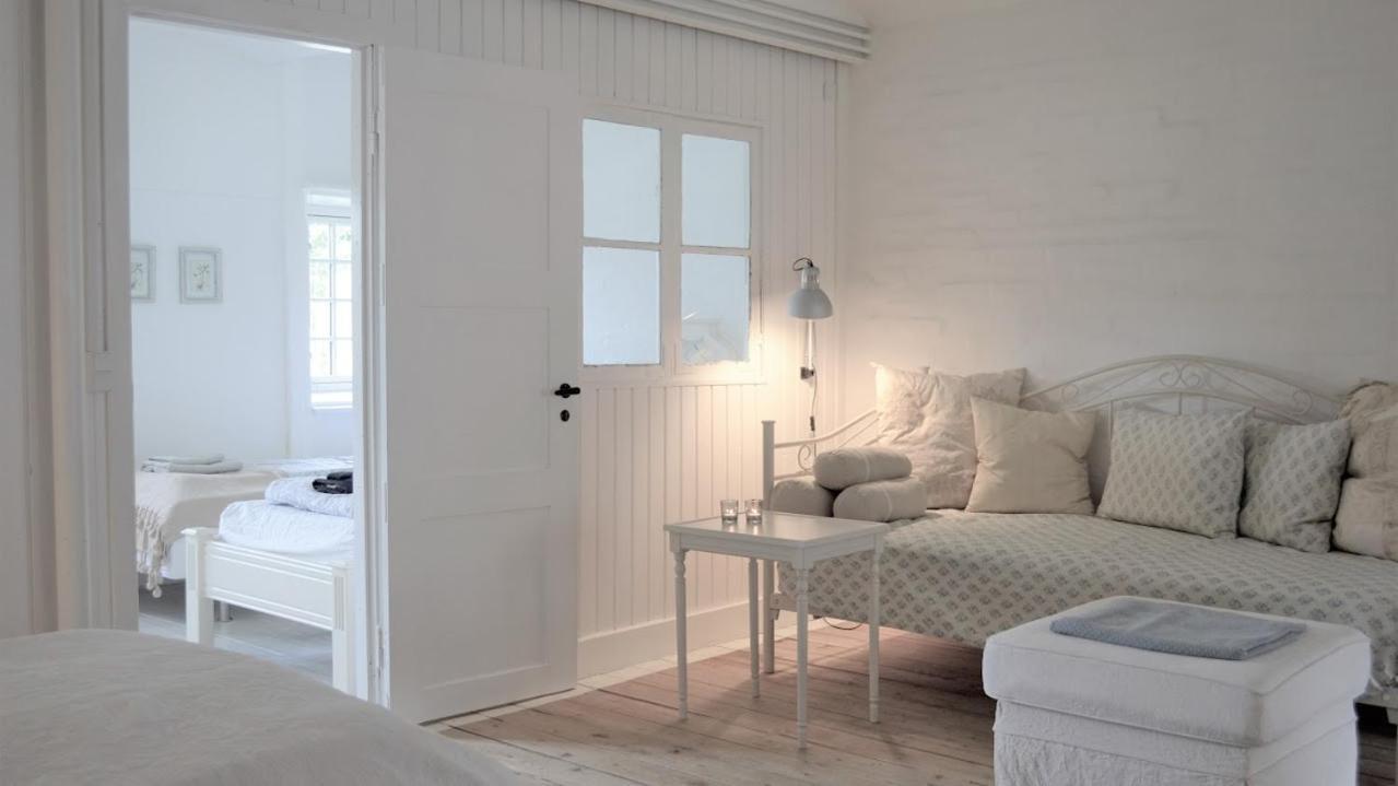 Store Ejlstrup Bed & Breakfast Оденсе Экстерьер фото